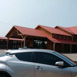 Range Country - My car, and the front angle of the place