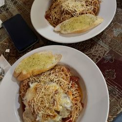 Pearl Street Pasta - Nice ambiance, low lighting, goid service, good food, these dishes were about $23-$25 each. Calamari was awesome!!