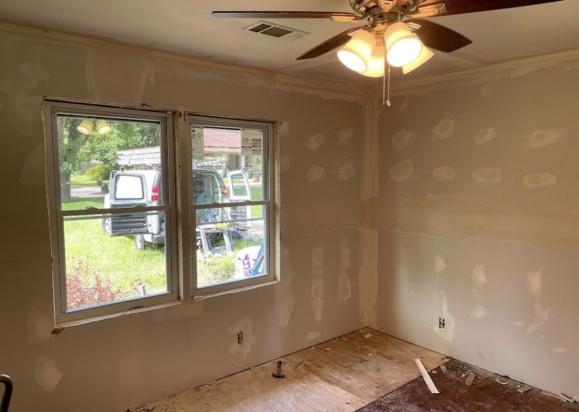 Slide of Mario’s Roofing