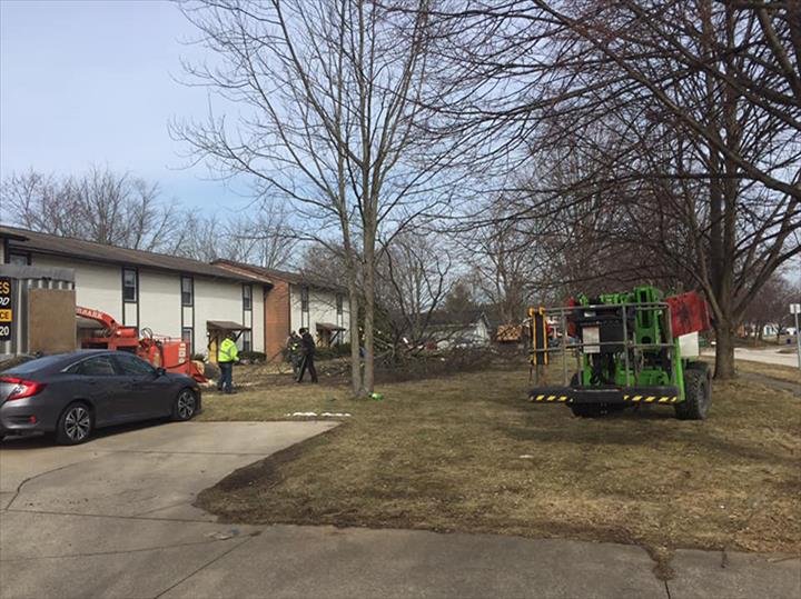 Slide of Heeter Enterprises Tree Service and Landscaping