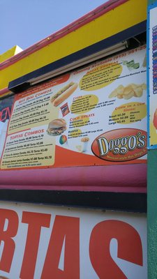Menu photo 2 Doggos El Paso, TX