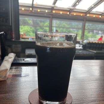 Pinehurst Brewing Company - Silk Theory - Brewpubs Near Me - Pinehurst, North Carolina