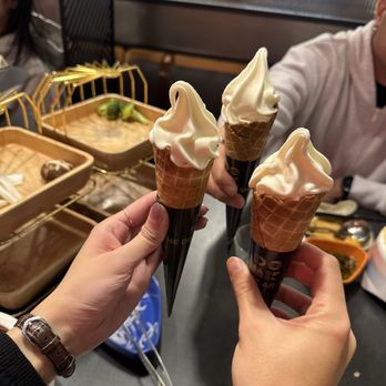 囍·澳门特色打边炉  Authentic Macau Hot Pot - soft serve - Hot Pot Near Me - Burnaby, British Columbia