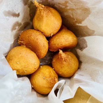 R&B Tea - GOLDEN FISH BALL (6pcs) - Bubble Tea Near Me - Rosemead, California R&B Tea - GOLDEN FISH BALL (6pcs) - Bubble Tea Near Me - Rosemead, California