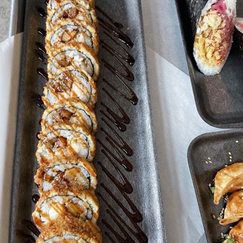 Take a Sushi - Chicken tempura roll - Sushi Bars Near Me - Orlando, Florida Take a Sushi - Chicken tempura roll - Sushi Bars Near Me - Orlando, Florida
