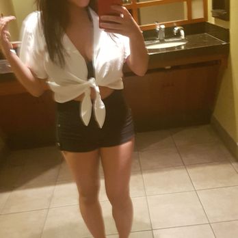 Seasons 52 - Obligatory mirror selfie in the bathroom - New American Near Me - Phoenix, Arizona