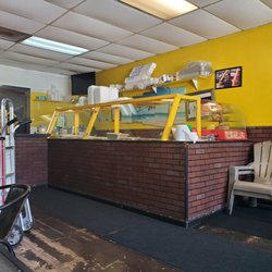 Hummingbird Restaurant - Inside
