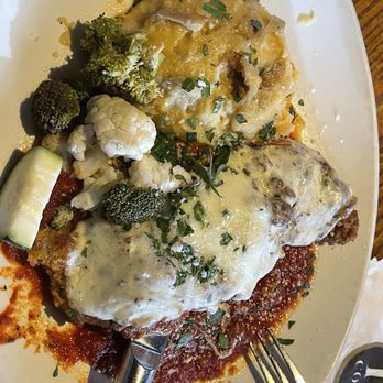 13 Coins SeaTac - Bars Near Me - Seatac, Washington