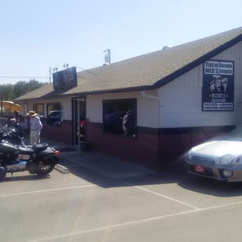Bones Roadhouse - Outside - American Near Me - Placerville, California