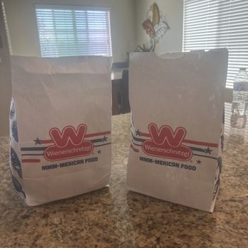 Wienerschnitzel - Fast Food Near Me - Fresno, California Wienerschnitzel - Fast Food Near Me - Fresno, California