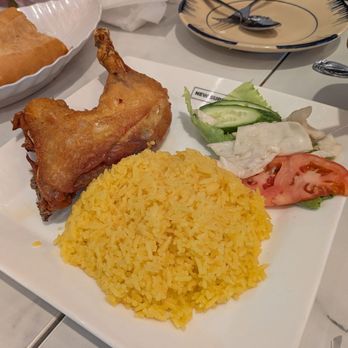 New Super Pho - Crispy chicken rice - cơm gà xôi mở - Vietnamese Near Me - Atlanta, Georgia