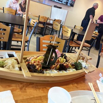Snowberry Cafe 38 - Asian Fusion Near Me - Orem, Utah Snowberry Cafe 38 - Asian Fusion Near Me - Orem, Utah