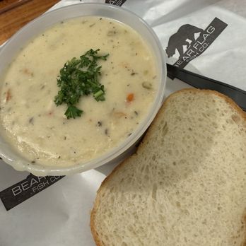Bear Flag Fish - Clam chowder - Seafood Markets Near Me - Newport Beach, California
