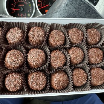 See's Candies - Milk Chocolate Bordeaux - Candy Stores Near Me - Bakersfield, California See's Candies - Milk Chocolate Bordeaux - Candy Stores Near Me - Bakersfield, California