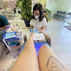 5 Star Nails - The lady that did my toes. super nice.