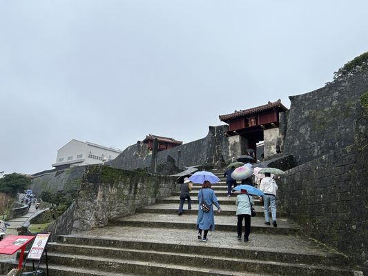 Shuri Castle by null