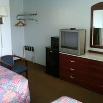 Economy Inn - Hotels Near Me - Okeechobee, Florida