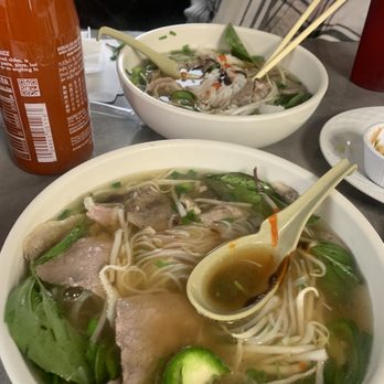 Bowl of Phở - PB7. Combo Beef Noodle Soup - Vietnamese Near Me - Durham, North Carolina Bowl of Phở - PB7. Combo Beef Noodle Soup - Vietnamese Near Me - Durham, North Carolina