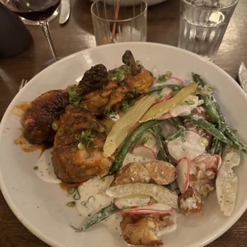 Estelle - Piri Piri Chicken - I had made one cut into it before taking picture. Spicy! - Wine Bars Near Me - Saint Paul, Minnesota Estelle - Piri Piri Chicken - I had made one cut into it before taking picture. Spicy! - Wine Bars Near Me - Saint Paul, Minnesota