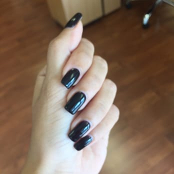 HD Nails - Linh is a magician of acrylic. So subtle and so clean. My favorite. ...And I'm picky. - Nail Salons Near Me - Tarzana, California