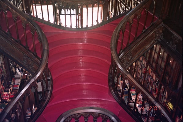 Livraria Lello by null