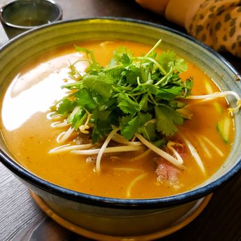 Dear Saigon - (S4) Satay Pho w/ Rare Beef & Tripes - Vietnamese Near Me - Richmond Hill, Ontario