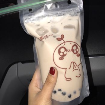 Moom Muum  - Taro milk tea with boba in a creative bag - Thai Near Me - Dallas, Texas