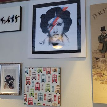 Elephant & Castle - Pubs Near Me - Chicago, Illinois