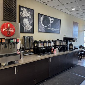 Manhattan Bagel - Bagels Near Me - Clifton, Virginia