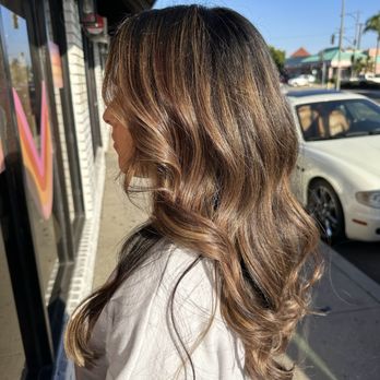 Vinyl Beauty Lounge - Hair Salons Near Me - Torrance, California Vinyl Beauty Lounge - Hair Salons Near Me - Torrance, California