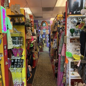 Catnip Coalition Vintage Mall - the interior - Hats Near Me - Burbank, California