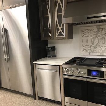 Setzer's Company - Huge, fancy and expensive... - Appliances Near Me - Jacksonville, Florida