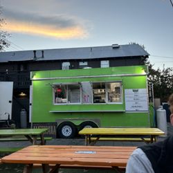 Americana - Americana Food Cart