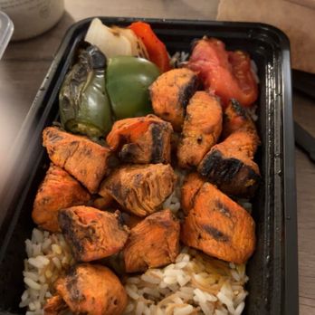 Balade - Chicken platter - Mediterranean Near Me - New York, New York Balade - Chicken platter - Mediterranean Near Me - New York, New York