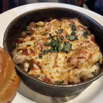 BJ's Restaurant & Brewhouse - Deep Dish Ziti - American Near Me - Sparks, Nevada