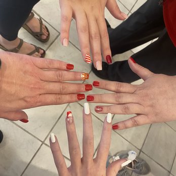 Nail Express - Nail Salons Near Me - Bowling Green, Kentucky