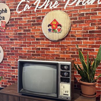Ca Phe Phin - Coffee & Tea Near Me - Sacramento, California
