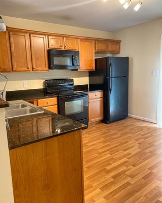 Shanelle’s Cleaning & Organizing Services