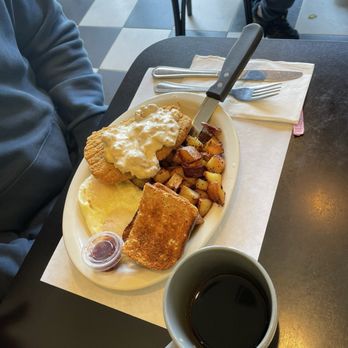 Toni's Courtyard Café - Sandwiches Near Me - Merced, California Toni's Courtyard Café - Sandwiches Near Me - Merced, California