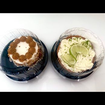 Labelle - Pastries from the coffee shop downstairs. Tres leches cake and lemon pie - Breakfast & Brunch Near Me - Puerto Peñasco, SON
