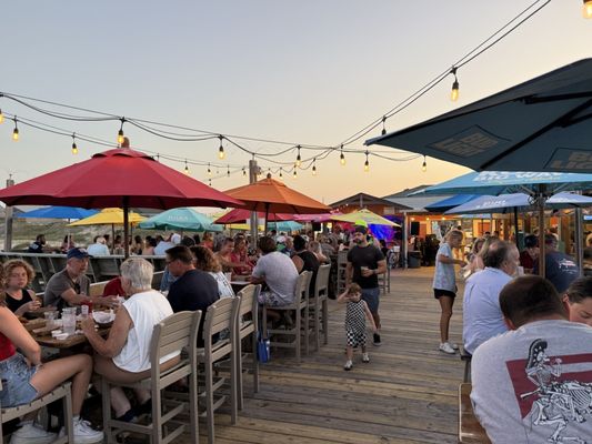 Fish Heads Bar & Grill by null