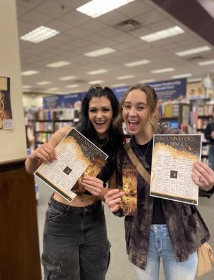 Barnes & Noble by null