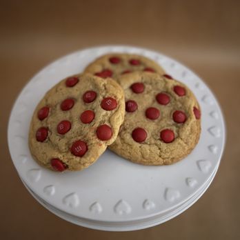 Leo's Patisseries - M&M Cookies - Bakeries Near Me - Sterling, New York