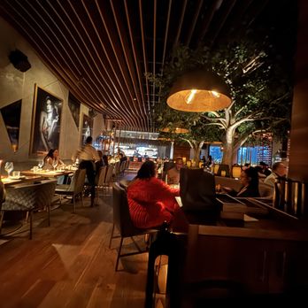 Toca Madera - Dining room - Steakhouses Near Me - Houston, Texas Toca Madera - Dining room - Steakhouses Near Me - Houston, Texas