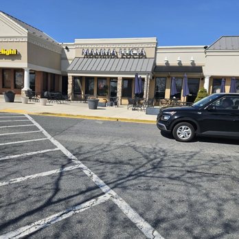Mamma Lucia of Olney - Pizza Near Me - Olney, Maryland