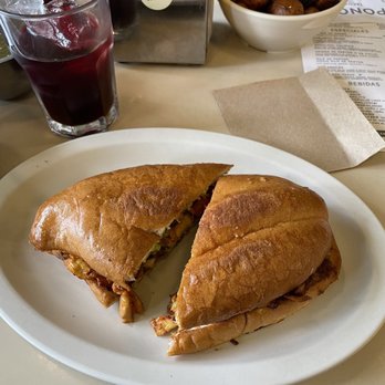 Pollos Poncho - torta de pastor - Chicken Shop Near Me - México, D.F., DIF Pollos Poncho - torta de pastor - Chicken Shop Near Me - México, D.F., DIF