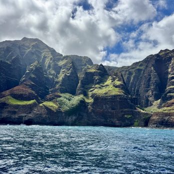 Kauai Sea Tours - Napali Coast - Boating Near Me - Eleele, Hawaii