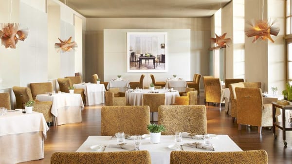 Le Méridien Ra Beach Hotel & Spa by null