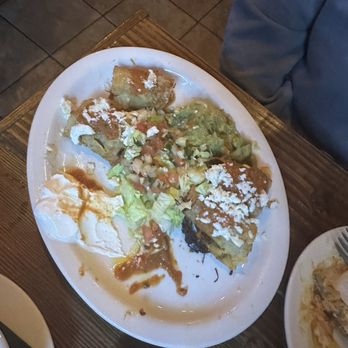 Bandidos Mexican Restaurant - Appetizer:  traq doritos , very bland tasting . - Mexican Near Me - Cumberland, Rhode Island