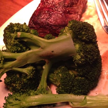 Outback Steakhouse - 6 oz sirloin and broccoli (bad cut & broccoli seemed old) - Steakhouses Near Me - Hunt Valley, Maryland Outback Steakhouse - 6 oz sirloin and broccoli (bad cut & broccoli seemed old) - Steakhouses Near Me - Hunt Valley, Maryland